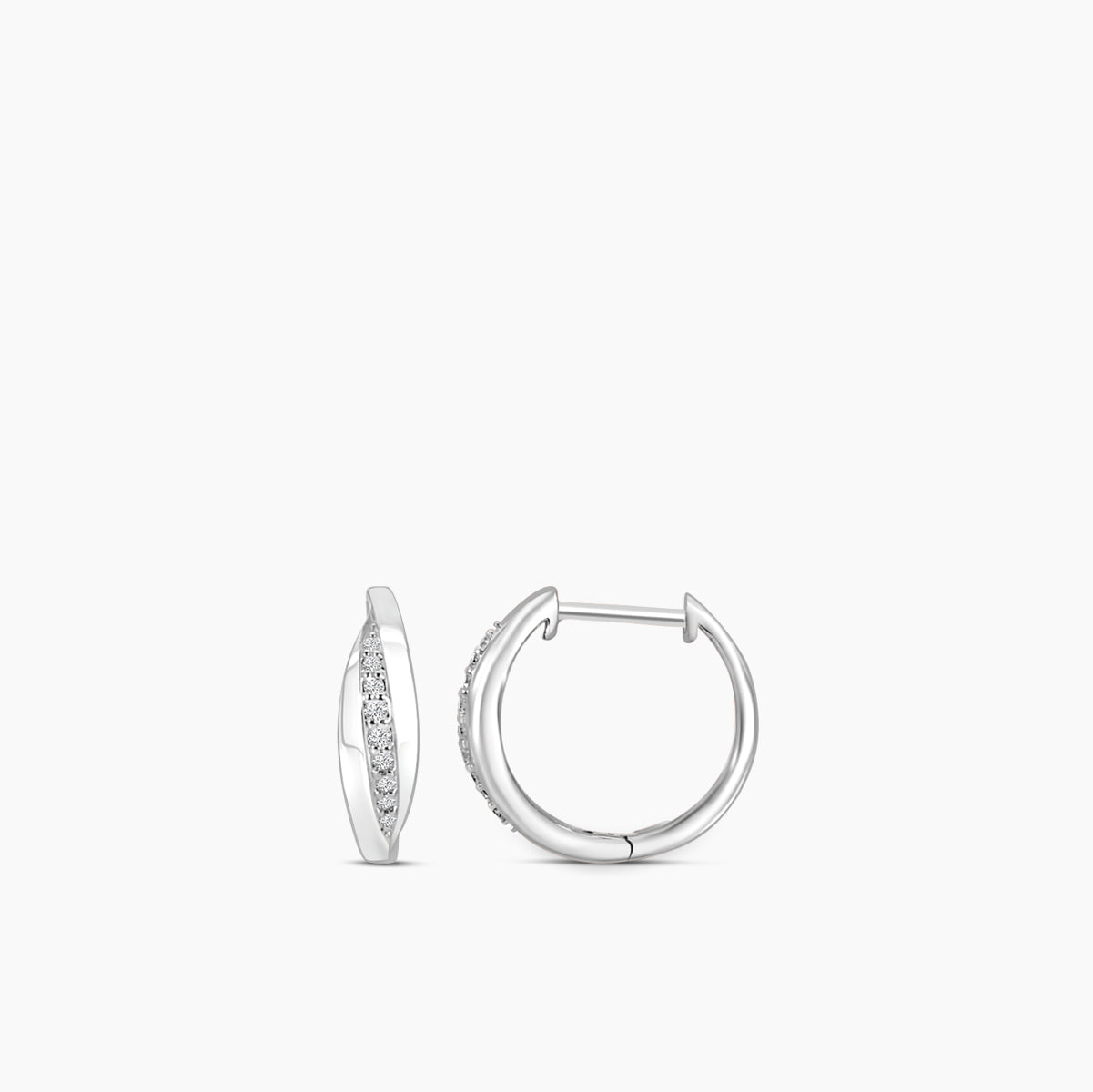 Huggies Earring