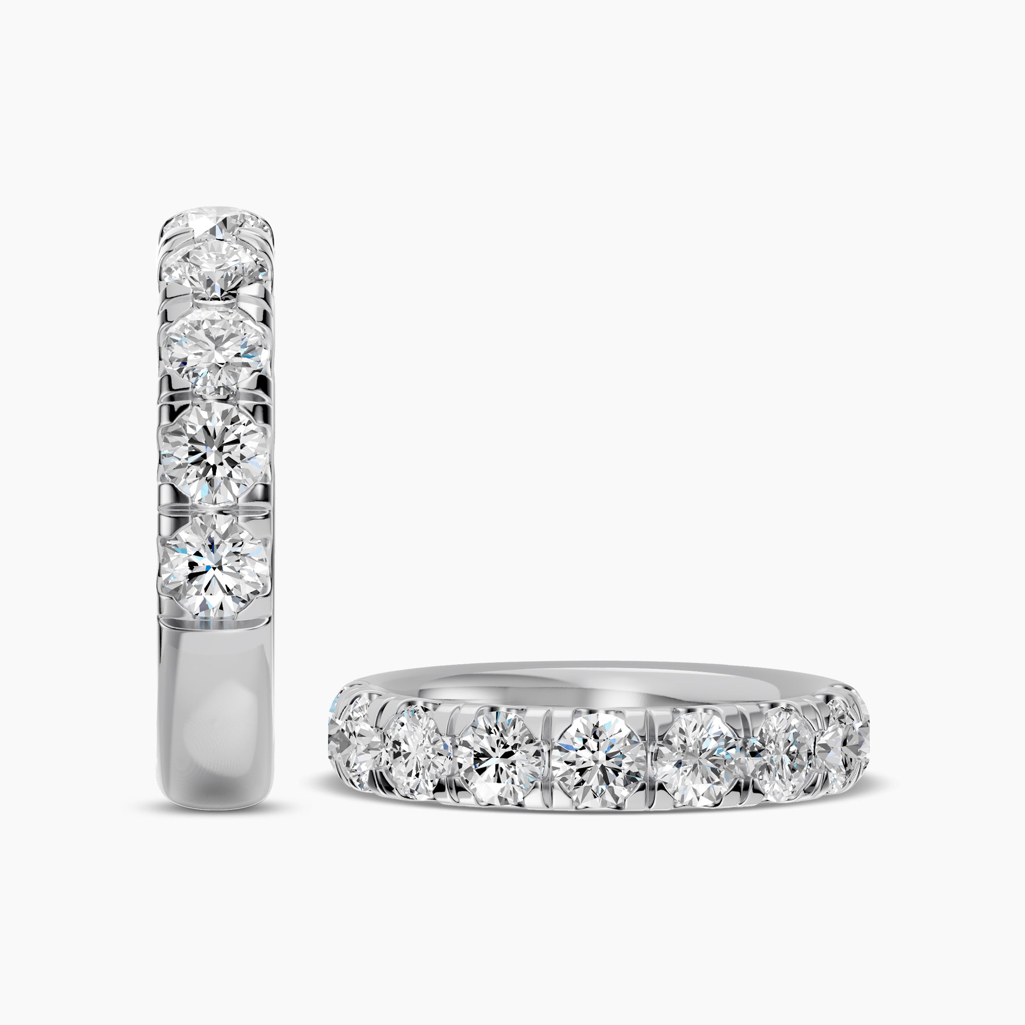 Band In Classic Scallop Setting Ring
